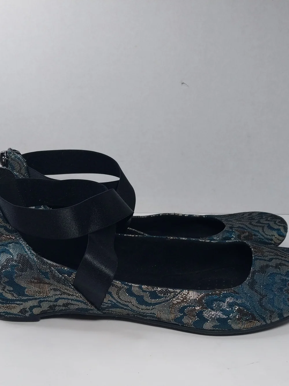 Kenneth Cole Reaction Women’s Pro Time Ballet Flats Size 9.5 M Elastic Straps - Picture 7 of 12